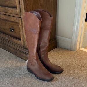 Sienna Tall Riding Boots in Chestnut Brown